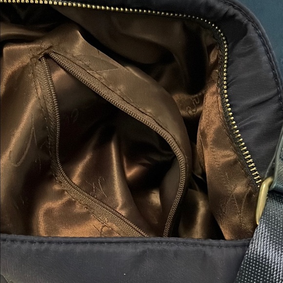 Leopard or Lion Rhinestone Navy Bag with Adjustable Straps. - Picture 7 of 7